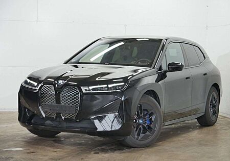 BMW iX 50 xDrive Inte.Lenkung, Luftfederung NP:137 t