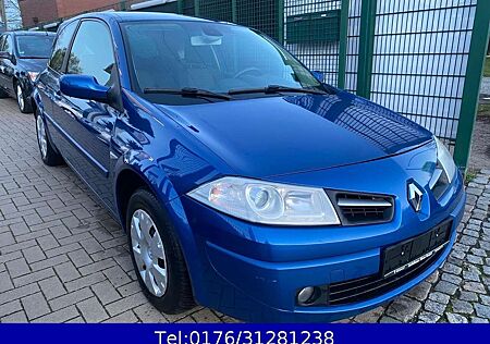 Renault Megane II Lim. 3-trg. Avantage Tüv-Service Neu