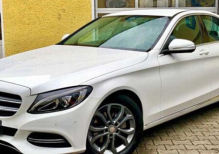 Mercedes-Benz C 180 CGI (205.040)