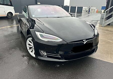 Tesla Model S Maximale Reichweite