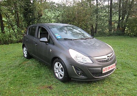 Opel Corsa Satellite