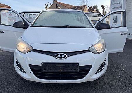 Hyundai i20 FIFA World Cup Edition