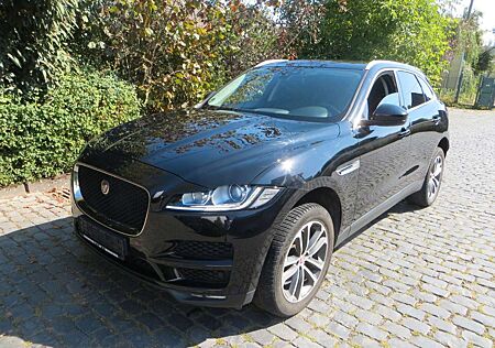 Jaguar F-Pace 25d AWD Prestige Kamera+Standheizung