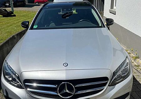 Mercedes-Benz C 180 T CGI (205.240)