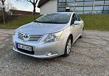 Toyota Avensis 2.0 Multidrive S Executive