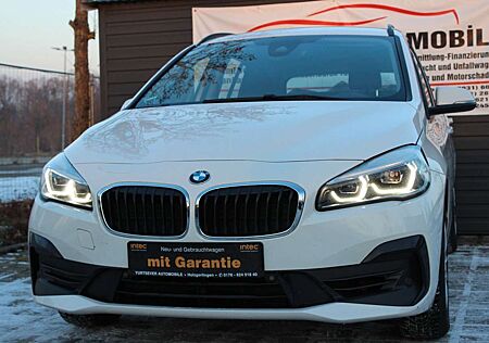 BMW 218 i Baureihe 2 GranTourer*NAVI*SHZ*PDC*ALU*EFH*