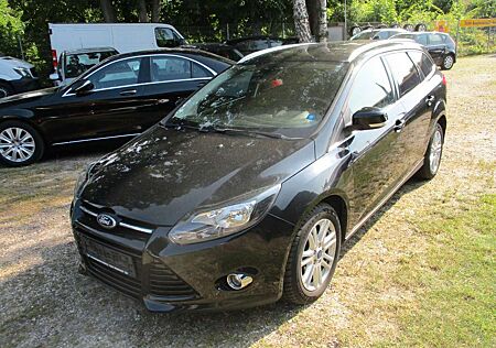 Ford Focus Turnier Titanium
