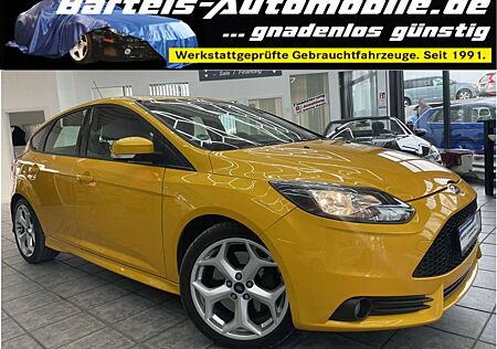 Ford Focus ST 2.0 EcoBoost, 2.Hand, Leder, Kamera