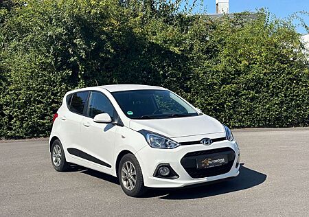 Hyundai i10 Passion/TÜV Neu/Wenig Km/Scheckheft/