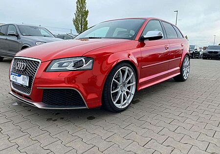 Audi RS3 Sportback 2.5 TFSI quattro|BOSE|8fach|BI-XEN