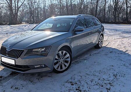 Skoda Superb III Combi 2.0 TDI DSG Style | TÜV neu