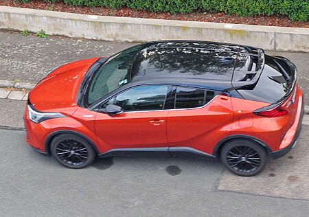 Toyota C-HR Orange Edition 2,0-l-VVTi Hybrid