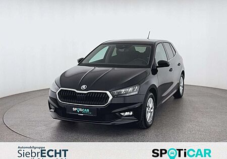 Skoda Fabia Style 1.0 TSI *NAVI*RFK*SHZ*uvm