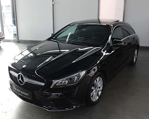 Mercedes-Benz CLA 200 Urban LED Panorama Navi Kamera SHZ