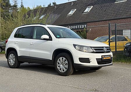 VW Tiguan Volkswagen 1.4 TSI BlueMotion *PANO.*AHK*NAVI*2.HAND