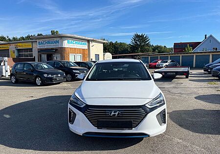 Hyundai Ioniq Trend Hybrid Bordcomputer Bremsassist EinpakhF