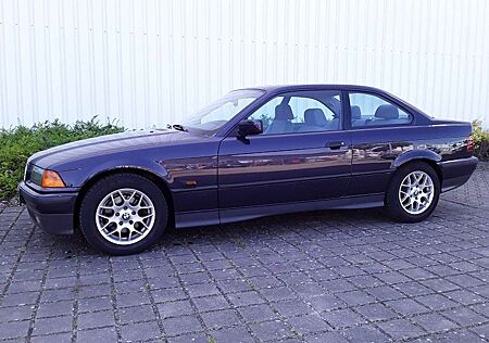 BMW 316 Coupé E36 Klima, Scheckheft, 1.Lack, TRAUM