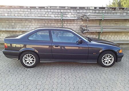 BMW 316 Coupé E36 Klima, Scheckheft, 1.Lack, TRAUM