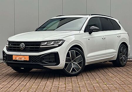VW Touareg Volkswagen R-Line 4M BLACK AHK PANO HuD STANDH.