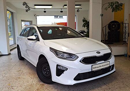 Kia XCeed Ceed SW / cee'd SW Kombi Automatik Navi Kamera Sitzheizung LED