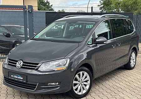 VW Sharan Volkswagen TSI Highline/Navi/Leder/Klimaaut./PDC