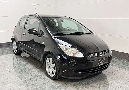 Mitsubishi Colt CZ3 Lim. 3-trg. 1.1 Motion*2.hd*Klima*TÜV