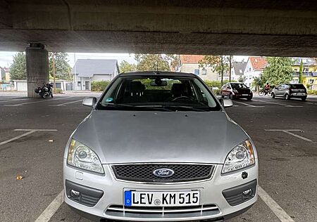 Ford Focus Ghia