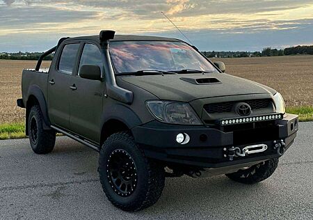Toyota Hilux 4x4 Double Cab Sol