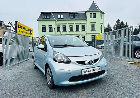Toyota Aygo Cool 2.HAND 131000 KM KLIMA EURO 4 TÜV NEU
