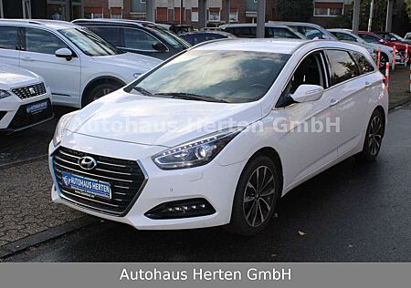 Hyundai i40 cw 1.7 CRDi blue Style*NAVI*KAMERA*1.HAND*