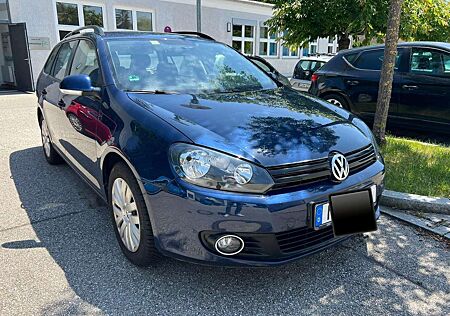 VW Golf Variant Volkswagen 1.6 TDI DPF DSG Comfortline