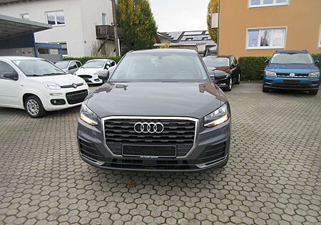 Audi Q2 *Automatik*NAVI*Gepflegt*