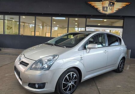 Toyota Corolla Verso 2.2 D-CAT Sol 7.SITZER/PDC/AHK