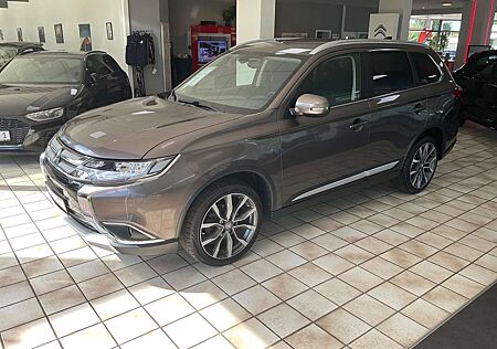 Mitsubishi Outlander Edition 100 2WD