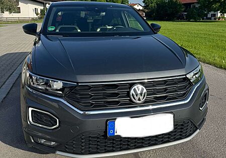 VW T-Roc Volkswagen 1.5 TSI ACT Sport