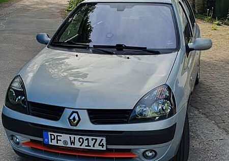 Renault Clio 1.2 16V Privilege