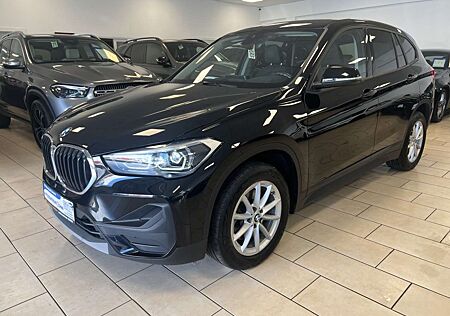 BMW X1 xDrive 20 d Advantage HiFi-Sound LED Navi ACC