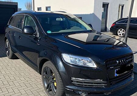 Audi Q7 4.2 FSI Quattro