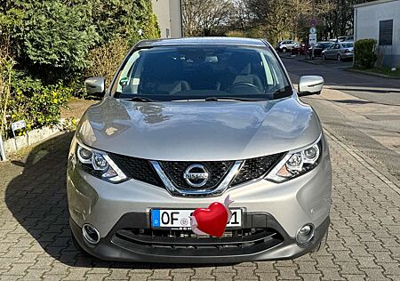 Nissan Qashqai 1.2 DIG-T Xtronic N-Connecta