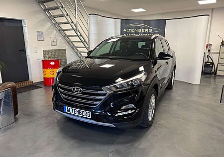 Hyundai Tucson blue AHK PDC Kamera Tempomat Navi Sitzhzg