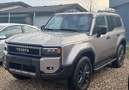 Toyota Land Cruiser 2.8 4WD First Edition Automatik