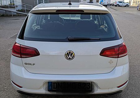 VW Golf Volkswagen 1.0 TSI (BlueMotion Technology) Comfortline