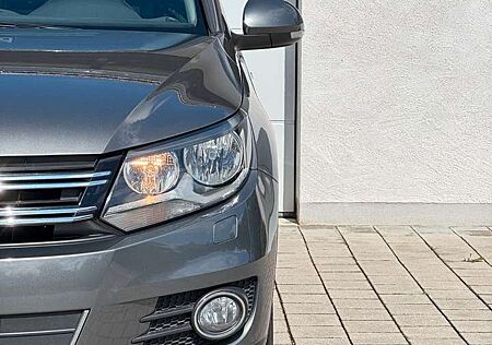 VW Tiguan Volkswagen Sport & Style BMT/Pano/Kam/DAB/Dynaud/Eu6
