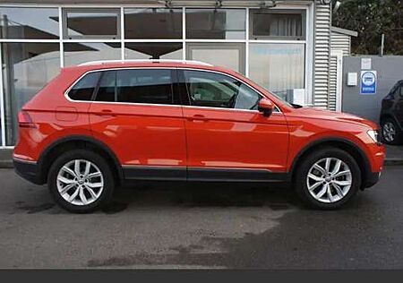 VW Tiguan Volkswagen 2.0 TDI SCR 4Motion (BlueMotion Techn.) DSG Highli