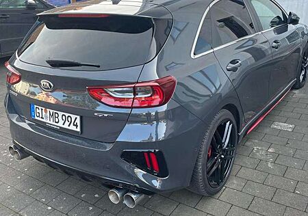 Kia Cee'd Ceed / 1.6 T-GDI DCT GT GT Panor. TÜV Neu