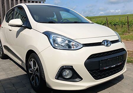 Hyundai i10 FIFA World Cup Edition