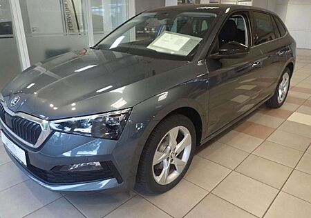 Skoda Scala Style TDI KESSY LED PANO DAB+ RFK Klima