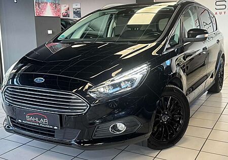 Ford S-Max Titanium°LED°NAVI°STZHG°BLACK EDITION