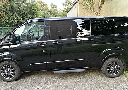 Ford Tourneo Custom 320 L2H1 VA Autm. Titanium X