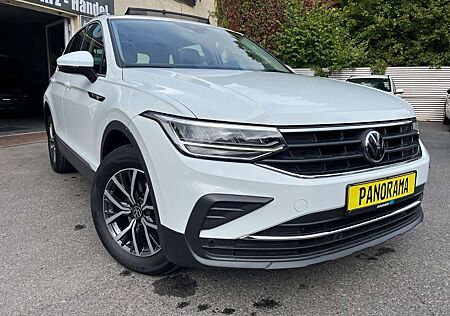 VW Tiguan Volkswagen Life DSG 2,0 TDI 150 PS *PANORAMA*LEDER*